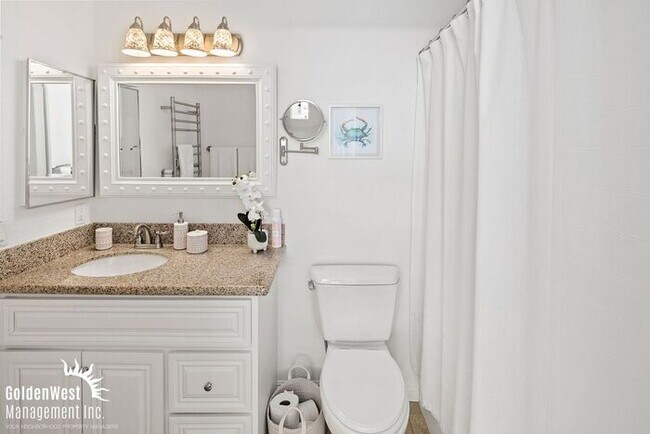 Building Photo - Bright and Modern 2Bdm 2Ba Townhome with Private Patio in Scripps Ranch!