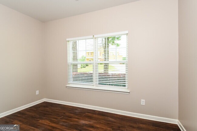 Building Photo - 4025 Tarnwood Pl
