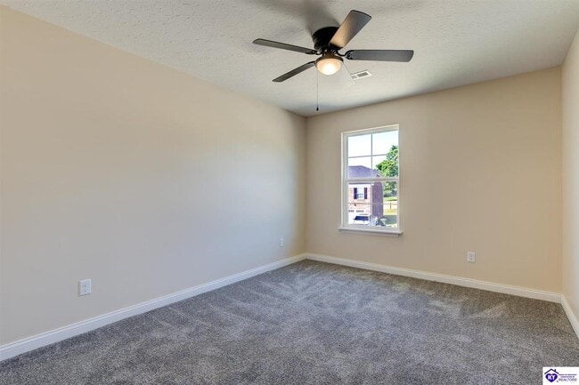 Building Photo - 203 Dixon Cir