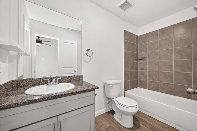 Building Photo - 16364 Jasmine Marie Pl