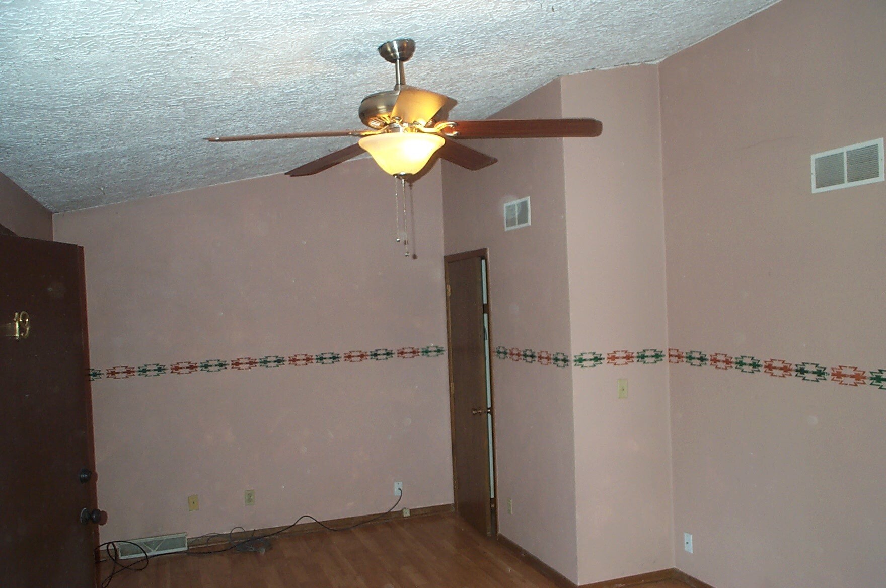 Living Room - 2834 Sandy Hollow Rd