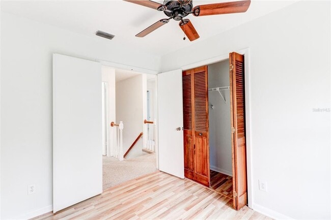 Building Photo - 16107 Country Crossing Dr