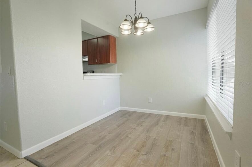 Building Photo - 4906 25th St W