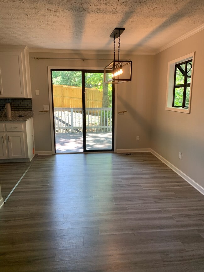 Building Photo - 5239 Ferry Creek Ln