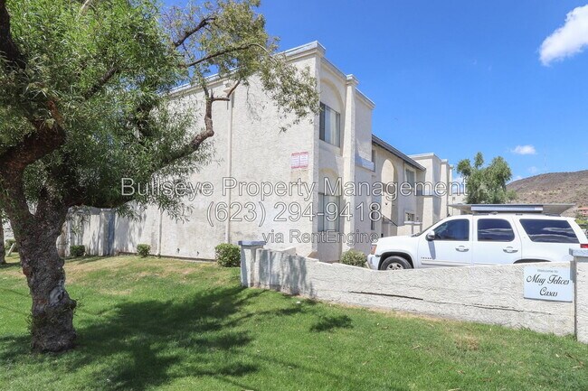 Building Photo - 1540 W Mercer Ln