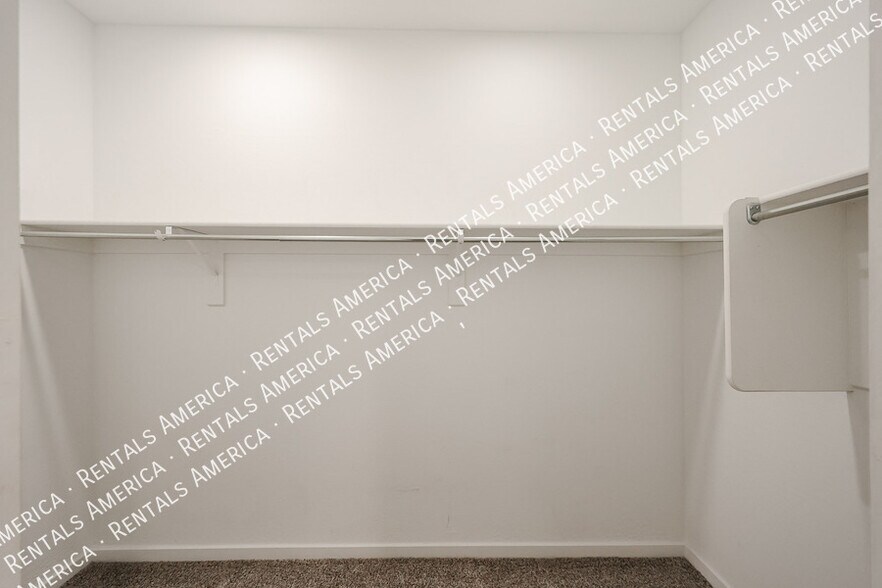 Building Photo - 33948 Beeblossom Trl
