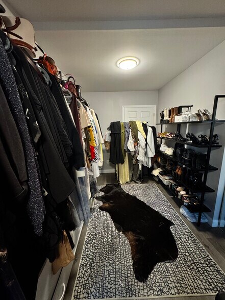 Building Photo - 515 Mosher St