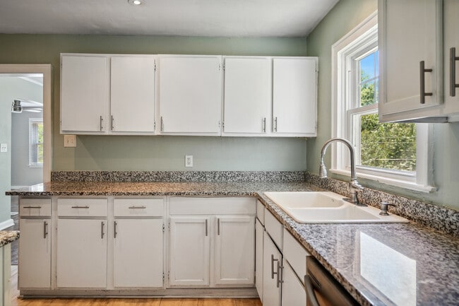 Building Photo - 1278 Adair St SW