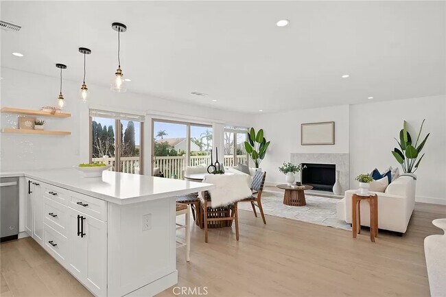 Building Photo - 24643 Santa Clara Ave