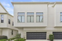 Building Photo - Modern Living in the Heart of the East End