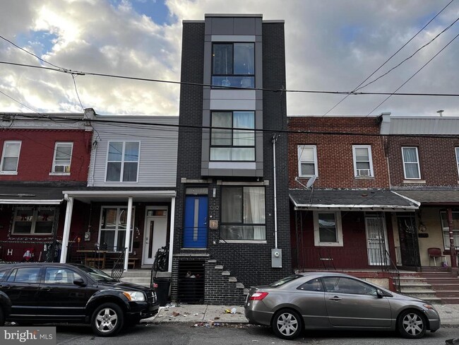 Primary Photo - 1332 S 30th St