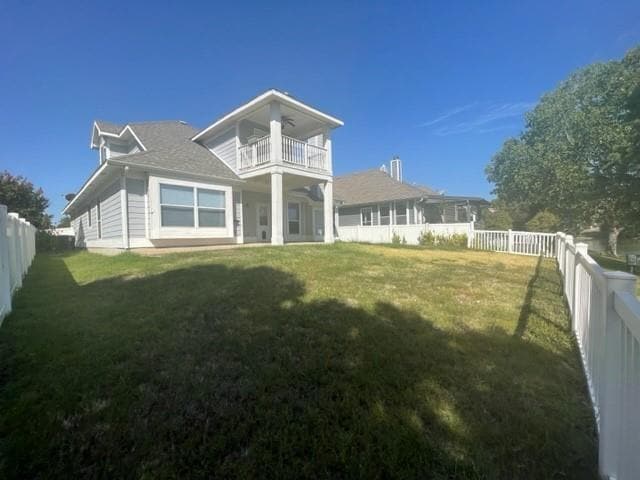 Building Photo - 10253 Lakeview Dr