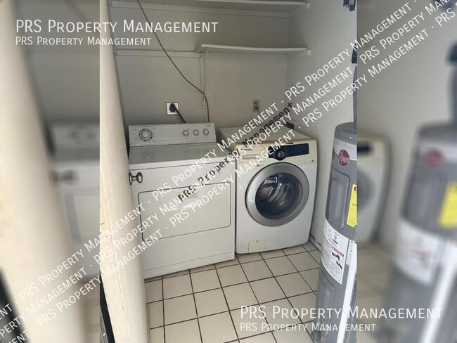 Building Photo - 47 N Maple-