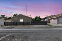 Building Photo - 618 E Erna Ave