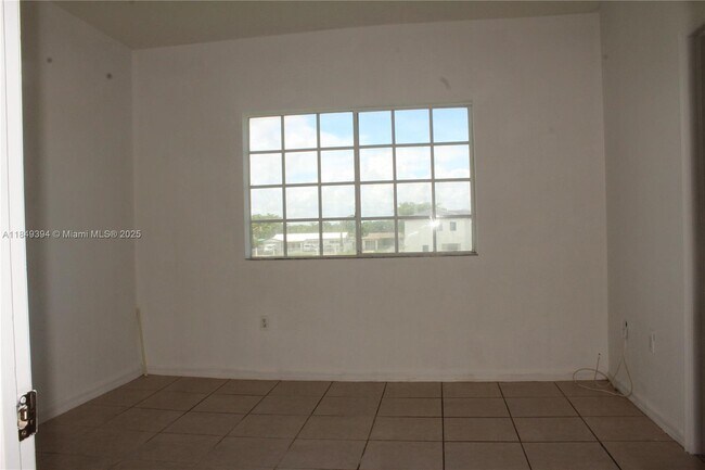 Building Photo - 10937 SW 181st Terrace