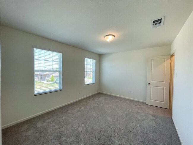 Building Photo - 6820 Bonanza Way