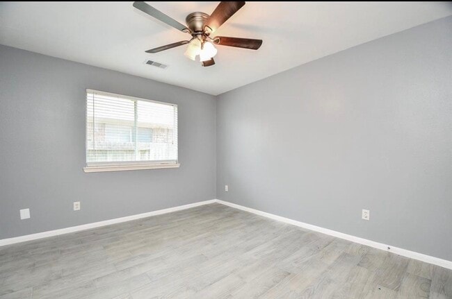 Building Photo - 8515 Split Branch Ln