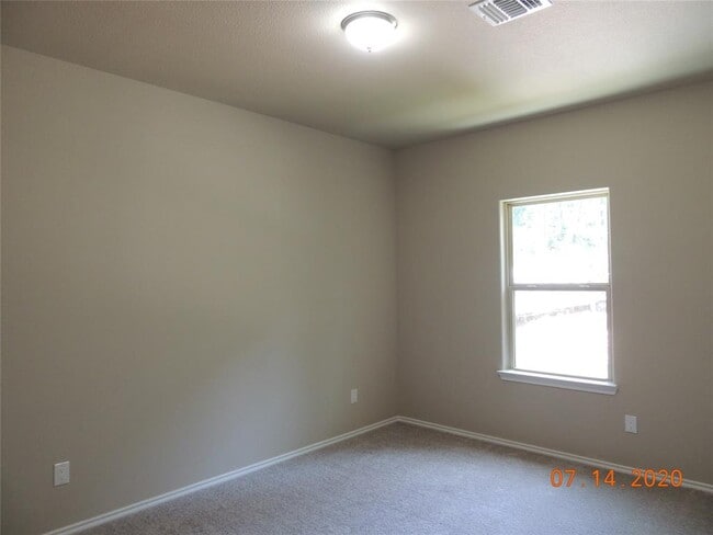 Building Photo - 615 Hayman St