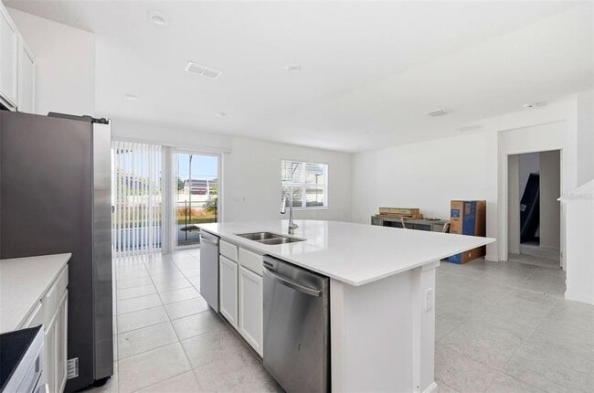 Building Photo - 4483 Monado Dr