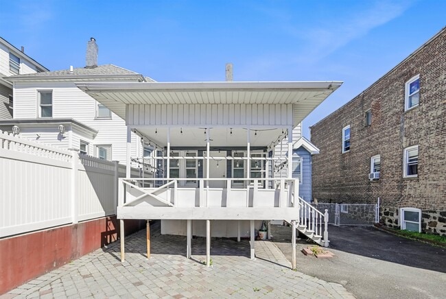 Building Photo - 237 73rd St