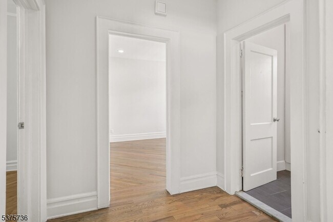 Building Photo - 34 Main St