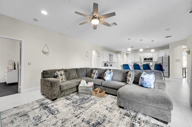 Building Photo - 13620 Folkestone Cir