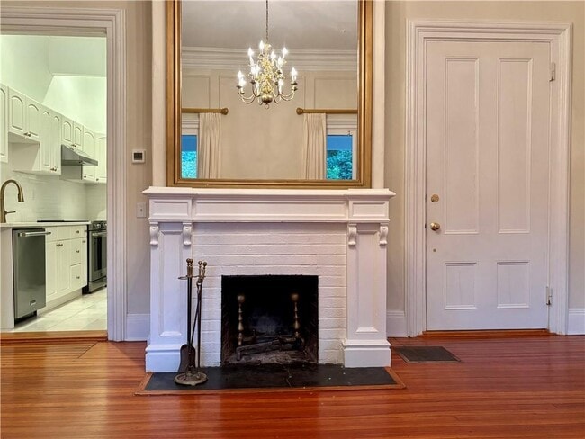 Building Photo - 20 Greenough Pl