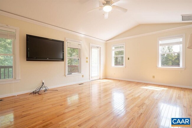 Building Photo - 4122 Green Creek Rd