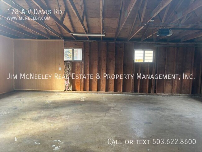 Building Photo - 178 A V Davis Rd