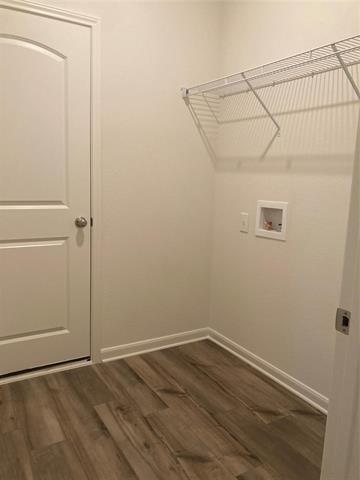 Building Photo - 645 Arlington Park Ct