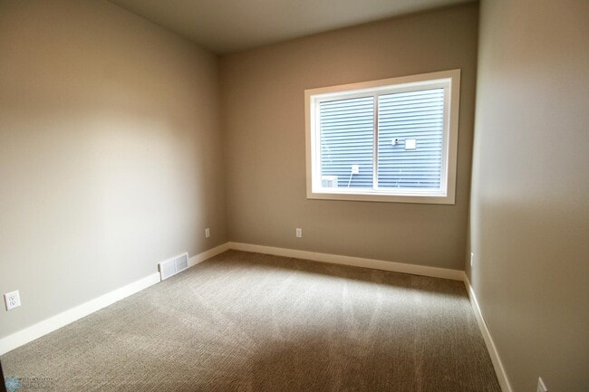 Building Photo - 6717 67th Ave S