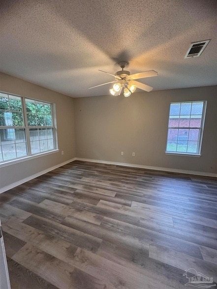 Building Photo - 4778 Spencer Oaks Blvd