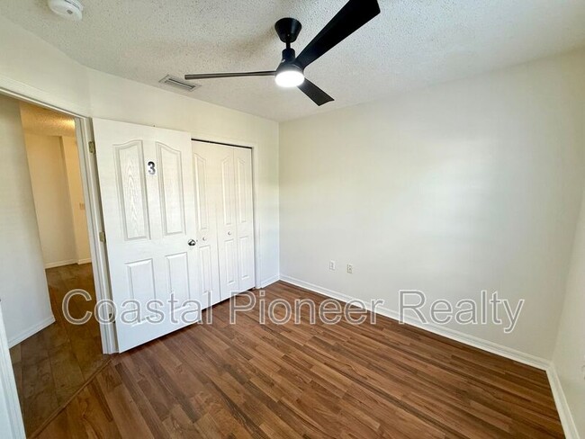 Building Photo - 4311 Deermont Cir