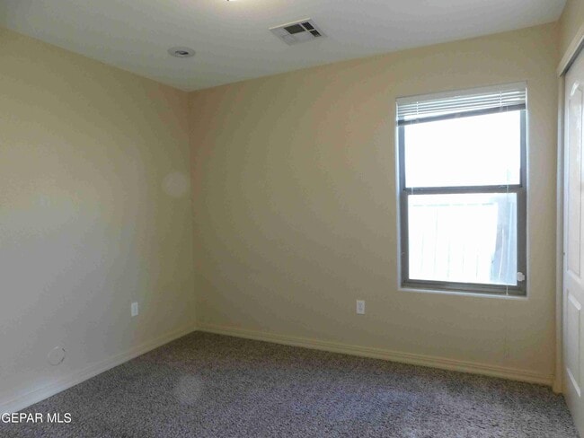 Building Photo - 4529 Hugo Reyes St