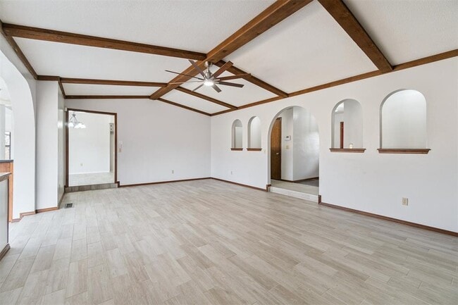 Building Photo - 11805 Ashford Dr