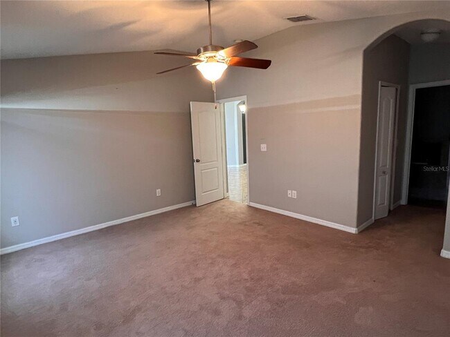 Building Photo - 11018 Whittney Chase Dr