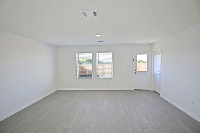 Building Photo - 3813 Low Tide