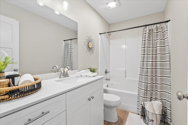 Building Photo - 4314 Spruce Crk Dr