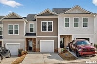 Building Photo - Luxury 3BR Golf Course Townhome in Chimney Oaks – Resort-Style Living