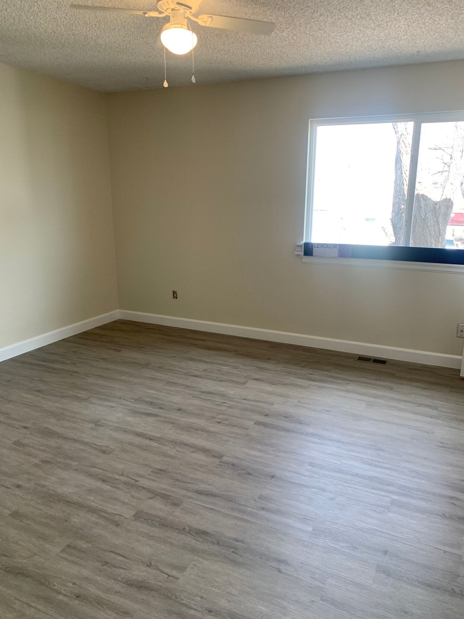 2nd bedroom - 25 Sunflower Rd