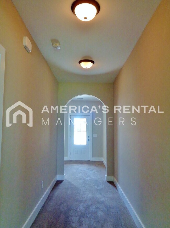 Building Photo - DEPOSIT PENDING!!! - Home in Tuscaloosa..... Available to View w/ 48HR notice!!!