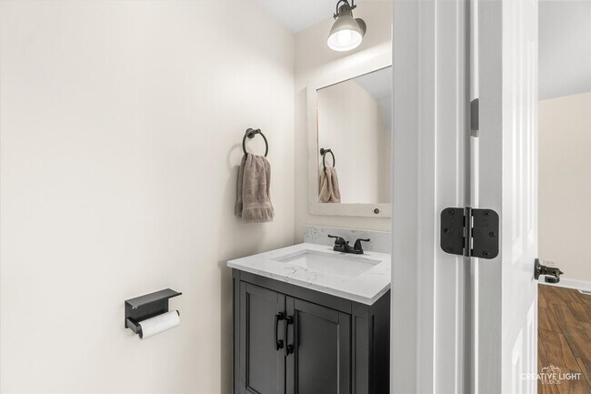 Building Photo - 2611 Wingate Ct