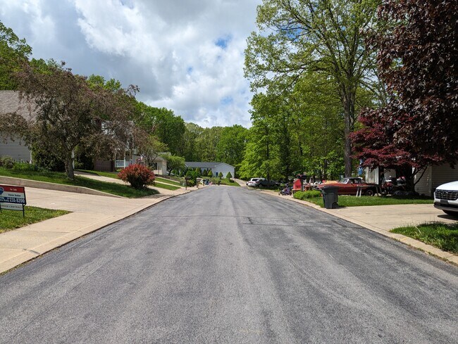 Street - 612 Benjamin Ct