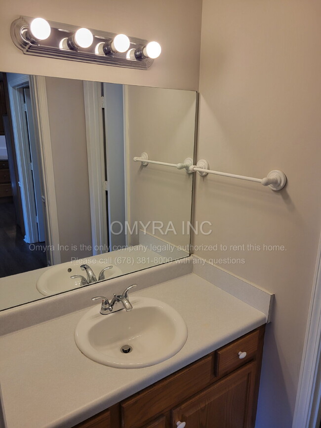 Building Photo - Charming 3 Bedroom Home in Snellville!