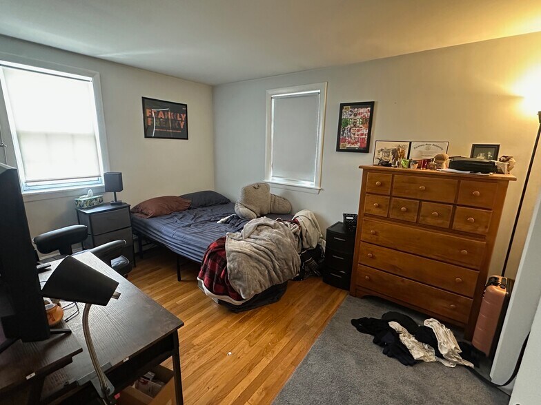 Building Photo - 90 North St