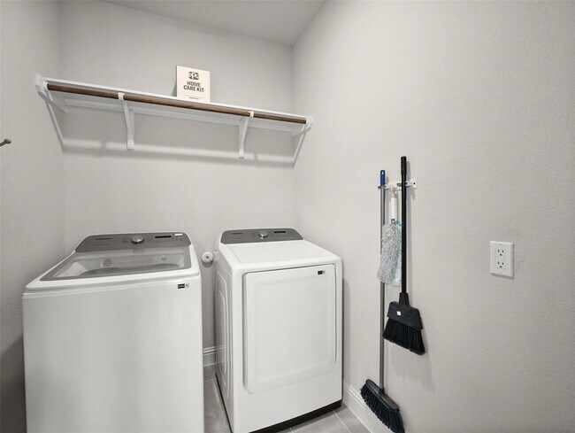 Building Photo - 151 Catalina Dr