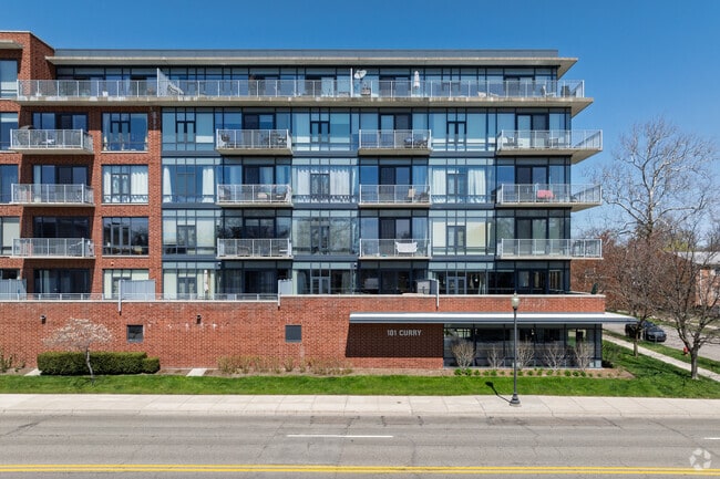 Building Photo - SkyLofts Marketsquare