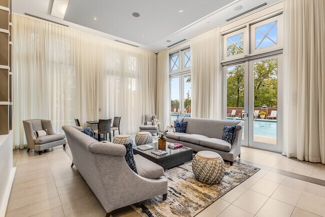 Building Photo - 1820 Peachtree St NW