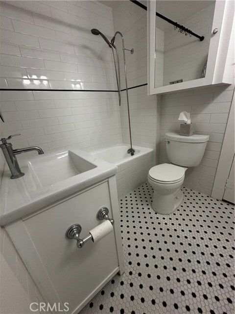 Building Photo - 3455 Locust St