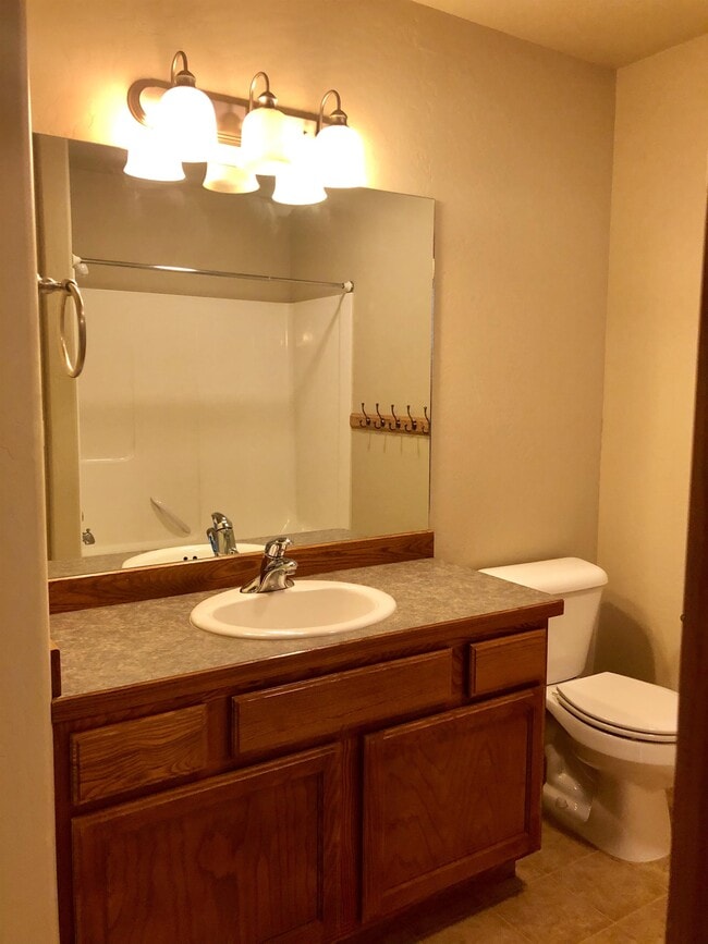 Building Photo - 2961 N 27th Ave